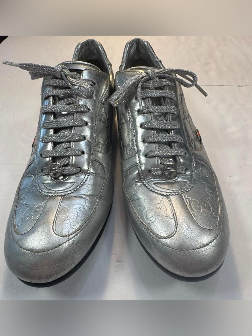 Gucci Guccissima Silver Leather Low Top Sneakers Size 39.5 Designer Shoes - Picture 3 of 12